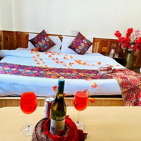 Hotel Dream Valley Kasol #Near Mall Road #River View #Parking #Gaming Zone #Open Terrace #Restaurant المظهر الخارجي الصورة