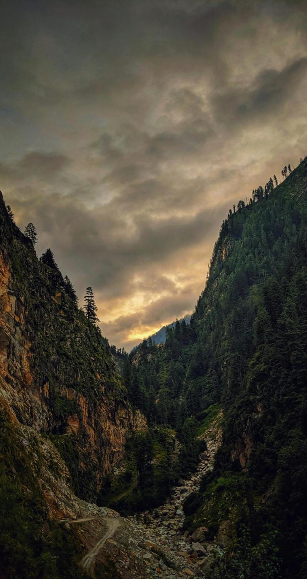 Hotel Dream Valley Kasol #Near Mall Road #River View #Parking #Gaming Zone #Open Terrace #Restaurant المظهر الخارجي الصورة