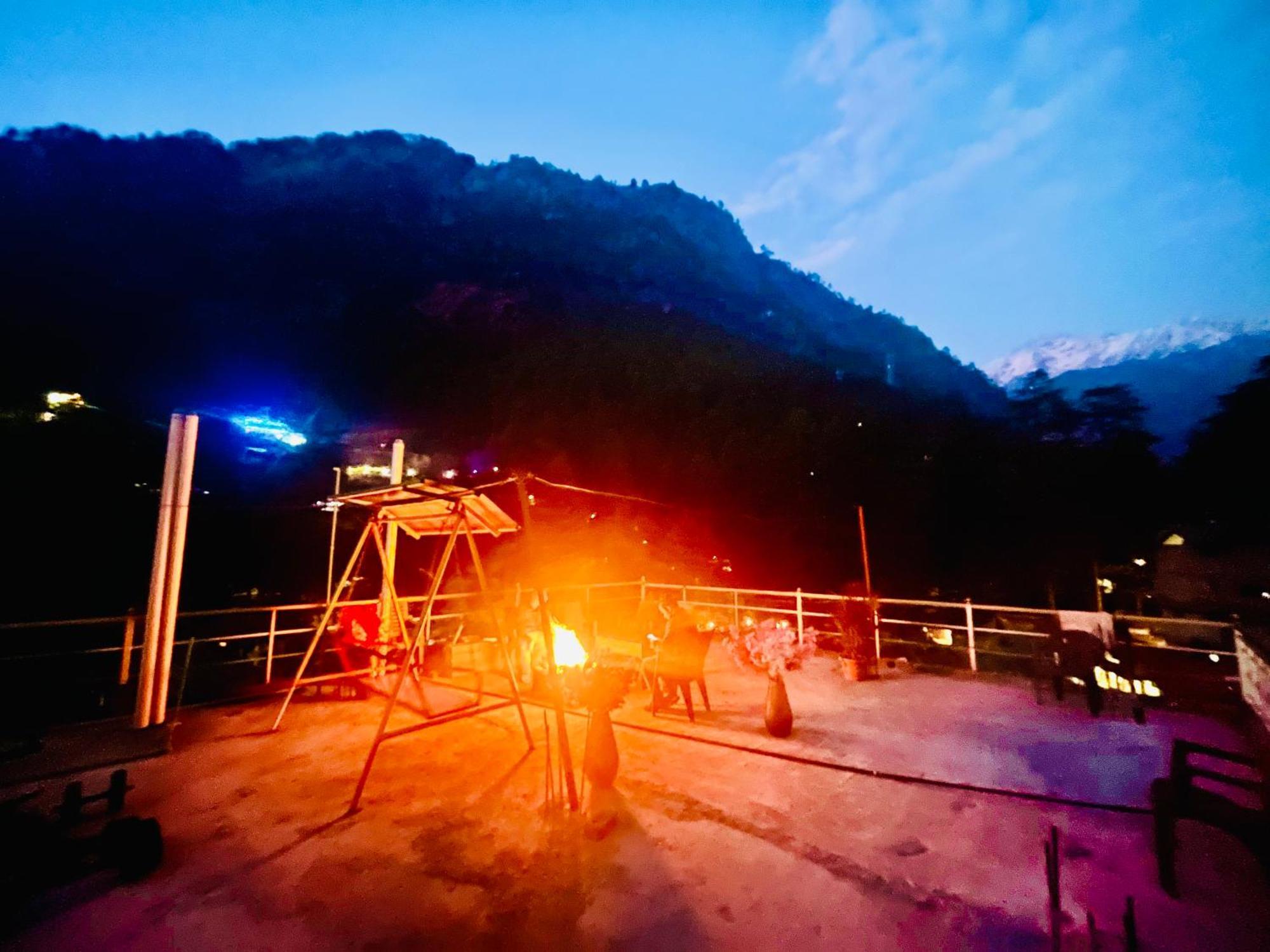 Hotel Dream Valley Kasol #Near Mall Road #River View #Parking #Gaming Zone #Open Terrace #Restaurant المظهر الخارجي الصورة
