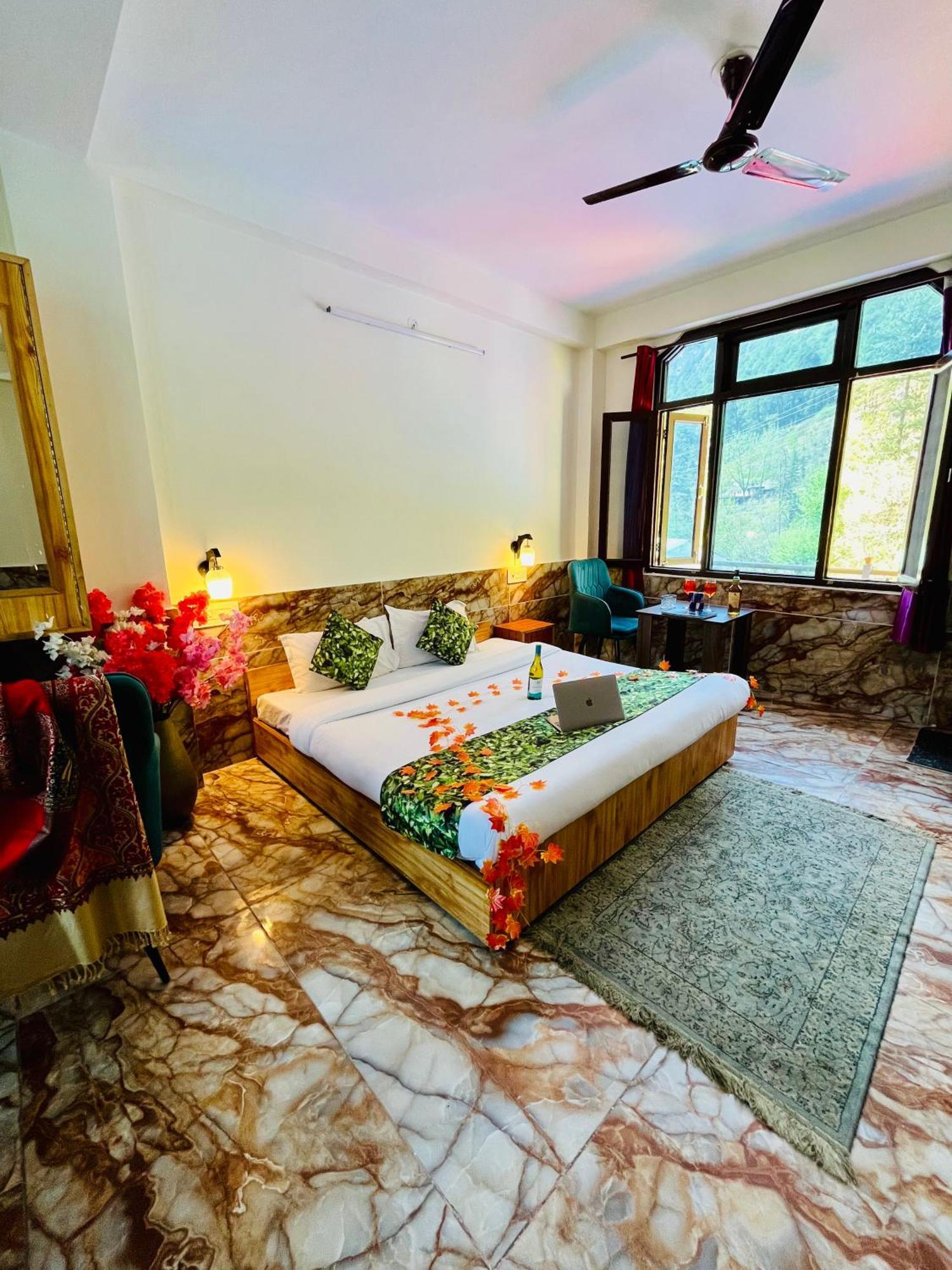 Hotel Dream Valley Kasol #Near Mall Road #River View #Parking #Gaming Zone #Open Terrace #Restaurant المظهر الخارجي الصورة
