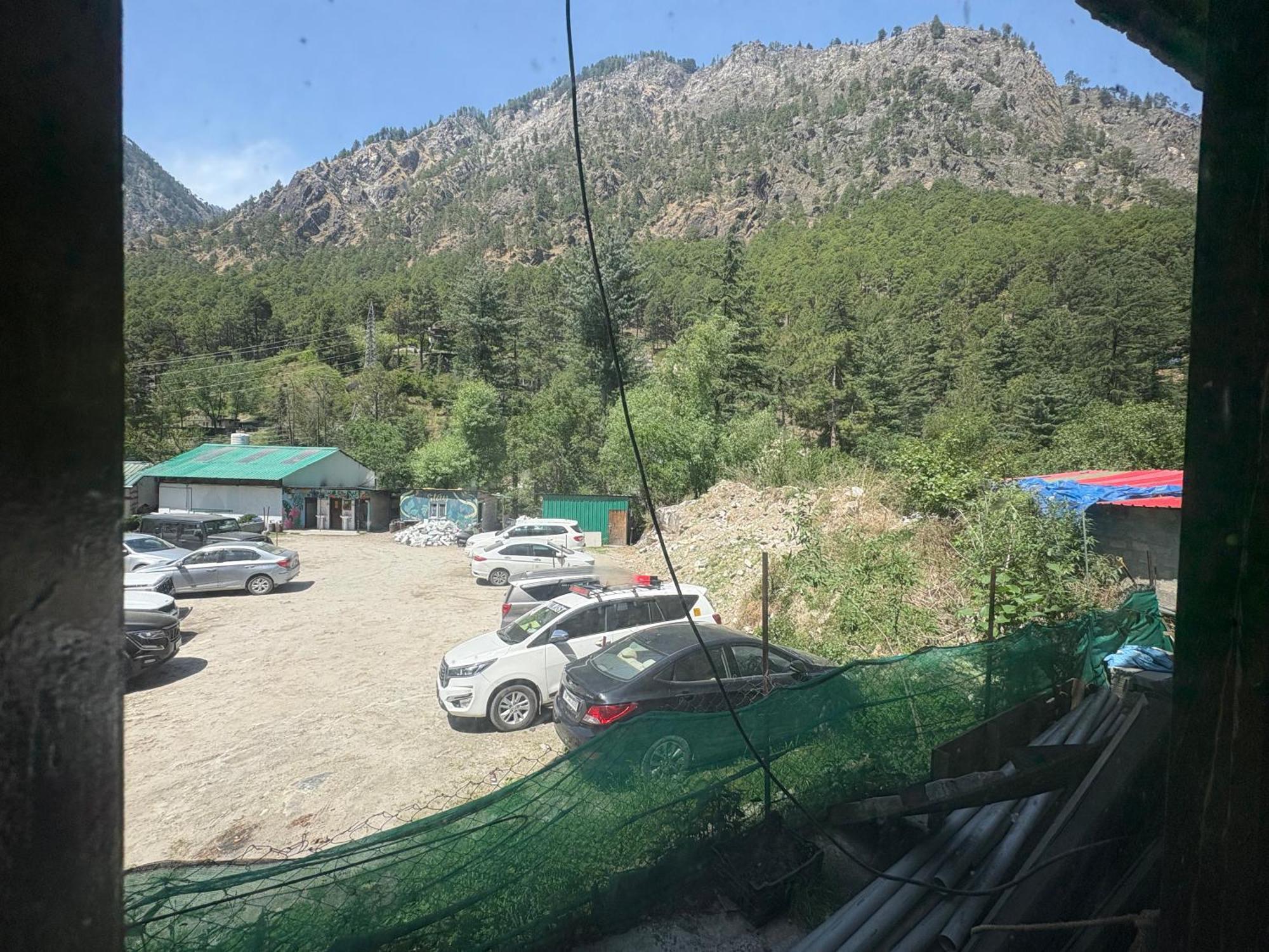 Hotel Dream Valley Kasol #Near Mall Road #River View #Parking #Gaming Zone #Open Terrace #Restaurant المظهر الخارجي الصورة