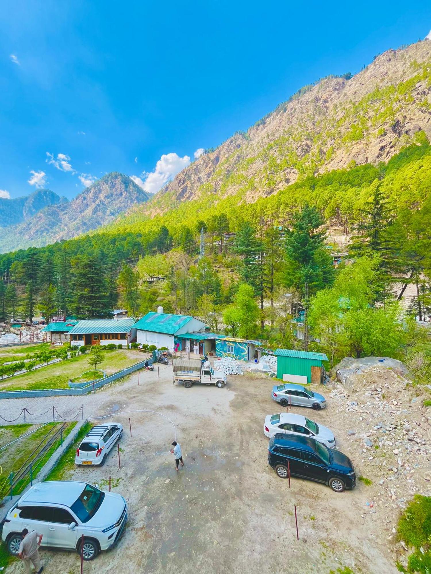 Hotel Dream Valley Kasol #Near Mall Road #River View #Parking #Gaming Zone #Open Terrace #Restaurant المظهر الخارجي الصورة