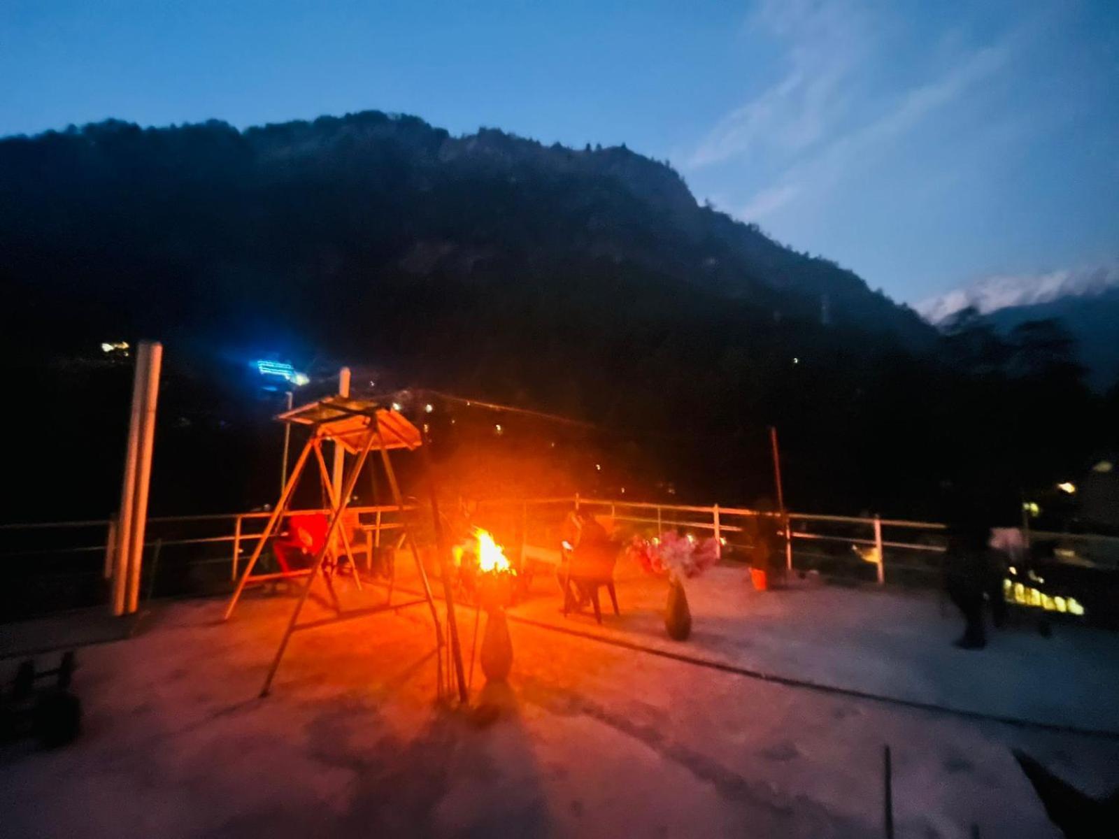 Hotel Dream Valley Kasol #Near Mall Road #River View #Parking #Gaming Zone #Open Terrace #Restaurant المظهر الخارجي الصورة