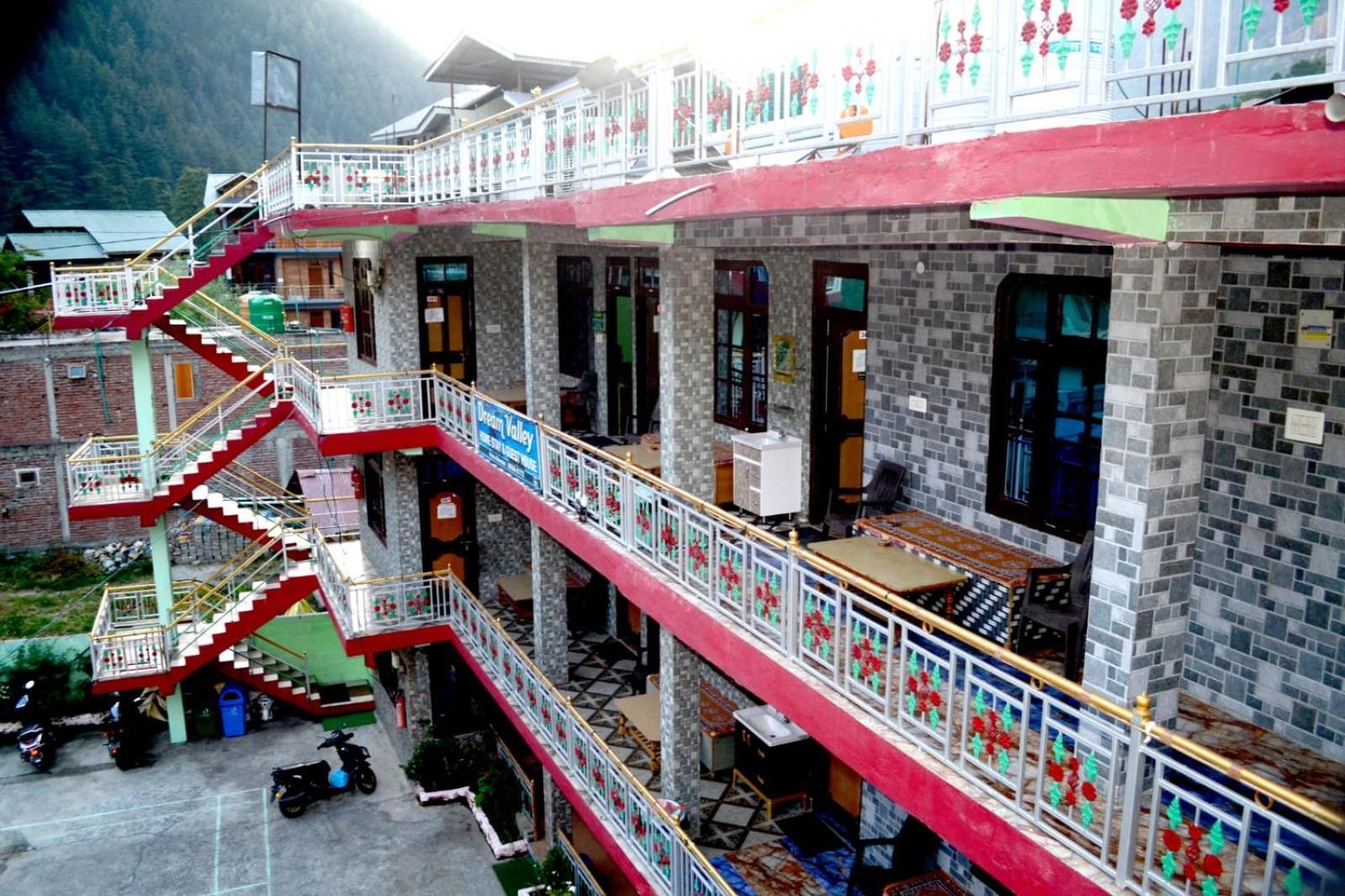 Hotel Dream Valley Kasol #Near Mall Road #River View #Parking #Gaming Zone #Open Terrace #Restaurant المظهر الخارجي الصورة